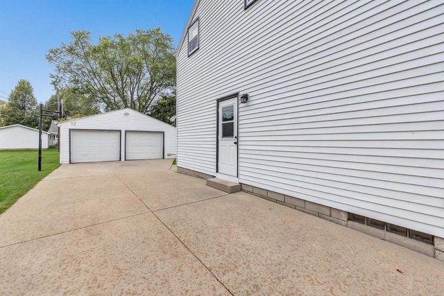 1019 MARSHALL AVENUE, Green Bay, WI 54303