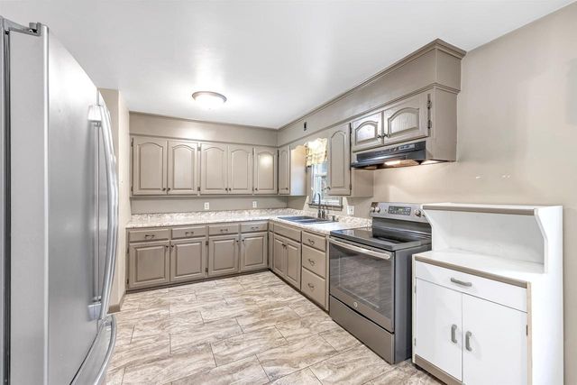 1019 MARSHALL AVENUE, Green Bay, WI 54303