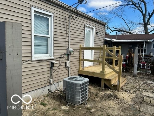 1747 E Legrande Avenue, Indianapolis, IN 46203