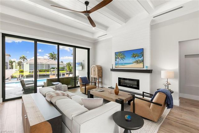 1857 Apataki CT, Marco Island, FL 34145