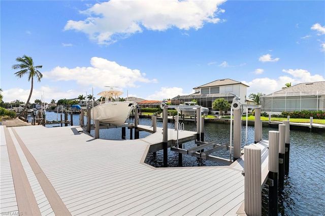 1857 Apataki CT, Marco Island, FL 34145