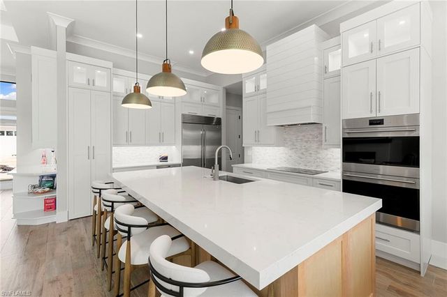 1857 Apataki CT, Marco Island, FL 34145
