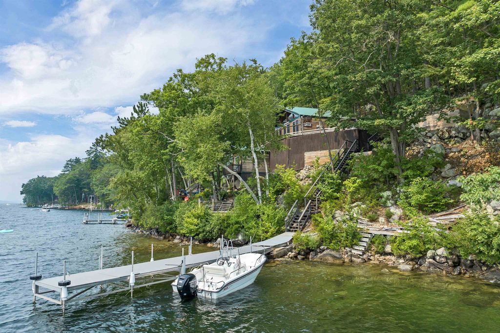 178 Rattlesnake Island, Alton, NH 03810