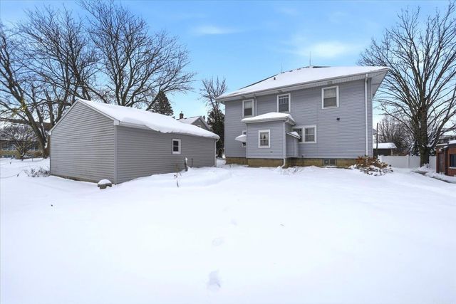 230 Washington Street, Denver, IA 50622