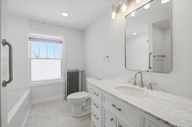 230 Washington Street, Denver, IA 50622