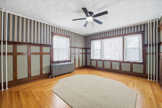 230 Washington Street, Denver, IA 50622