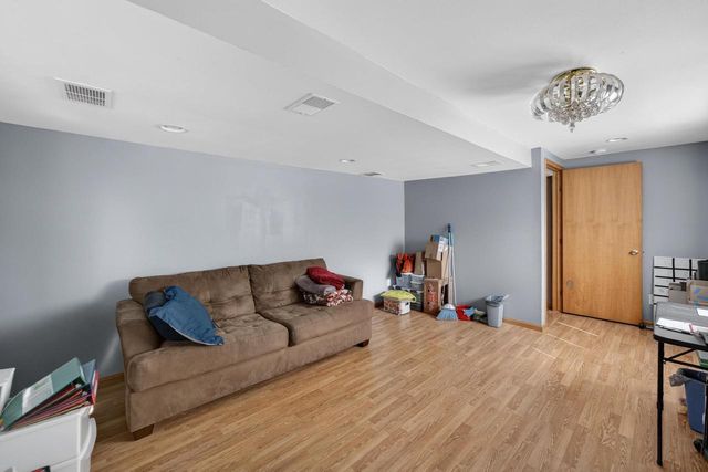 603 Sunnybrook Drive, Deforest, WI 53532