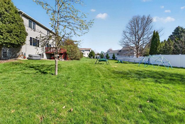 603 Sunnybrook Drive, Deforest, WI 53532