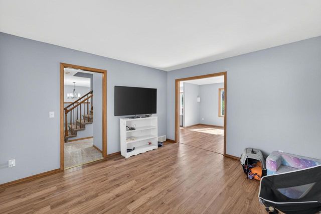 603 Sunnybrook Drive, Deforest, WI 53532