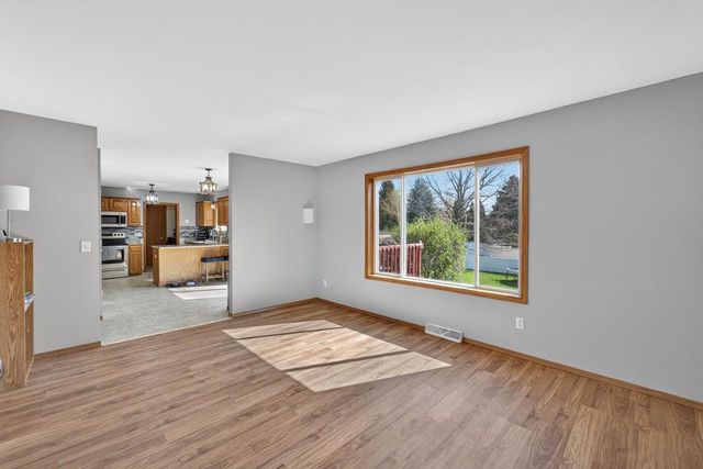 603 Sunnybrook Drive, Deforest, WI 53532