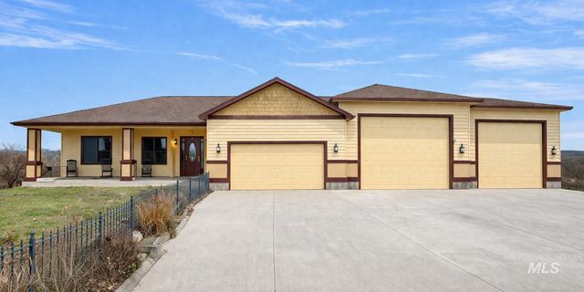 25792 River Road, Grand View, ID 83624
