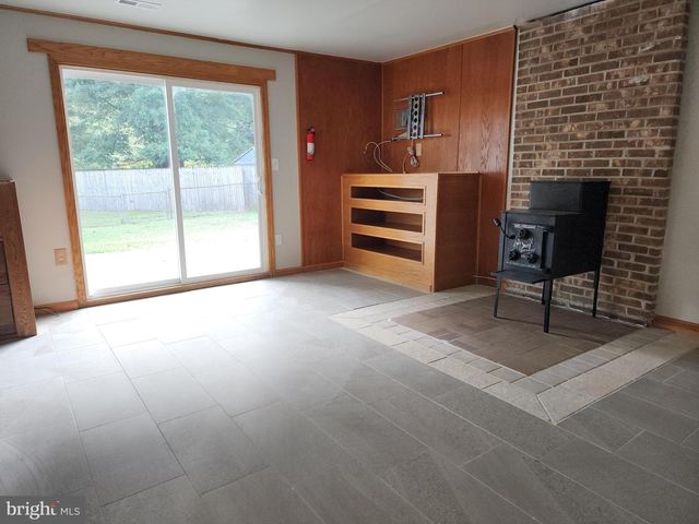 613 NIMITZ RD, Dover, DE 19901