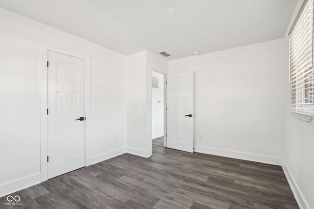 21 N Devon Avenue, Indianapolis, IN 46219