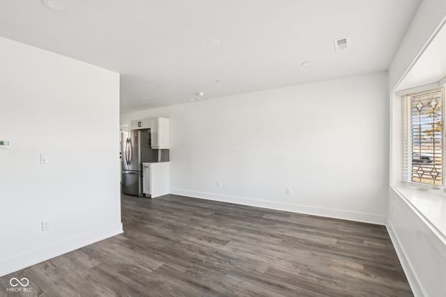 21 N Devon Avenue, Indianapolis, IN 46219