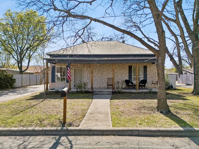 114 Turner, Boerne, TX 78006