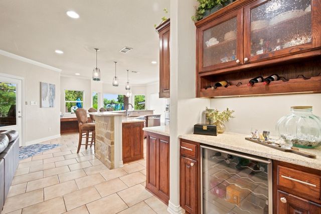 325 Driftwood Court, Azle, TX 76020