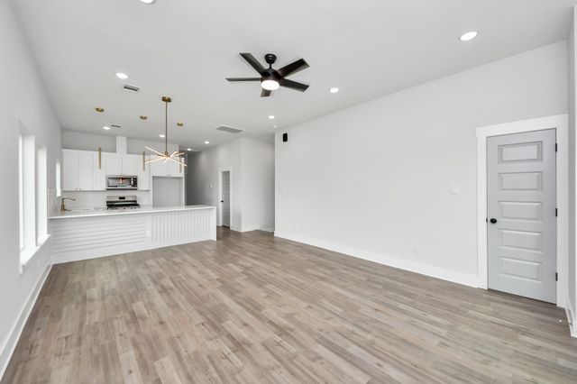 8114 Double Ave B, Houston, TX 77088