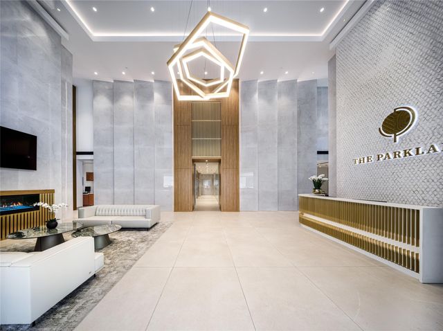 1701 Hermann Drive 21F, Houston, TX 77004