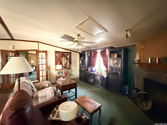 22906 skila, Elmendorf, TX 78112