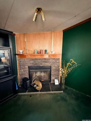 22906 skila, Elmendorf, TX 78112