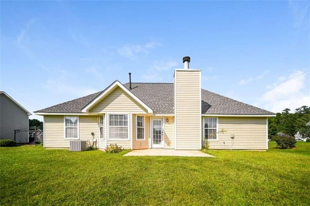 505 Vaughan Valley View, Hampton, GA 30228