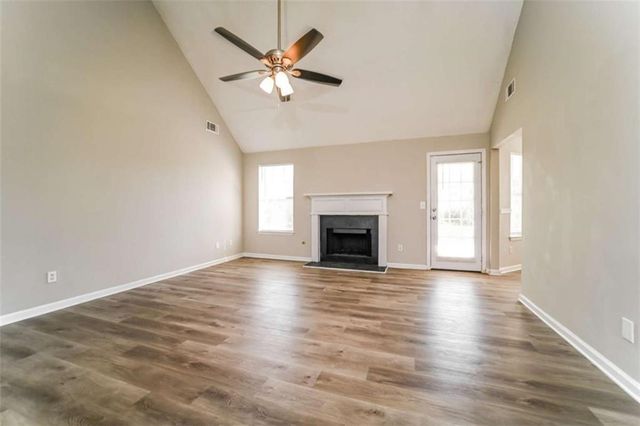 505 Vaughan Valley View, Hampton, GA 30228