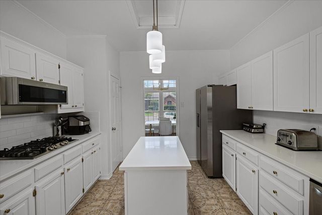 1520 Nettleton Drive, Desoto, TX 75115