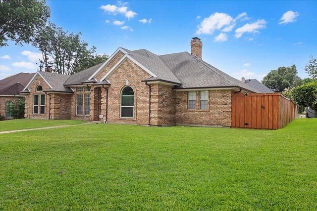 1520 Nettleton Drive, Desoto, TX 75115
