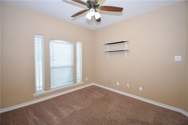 1601 Sea Oak Dr, Corpus Christi, TX 78418