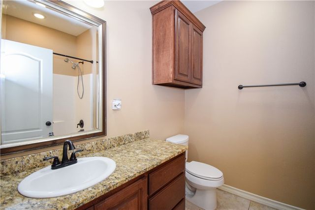 1601 Sea Oak Dr, Corpus Christi, TX 78418