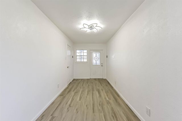 8224 Fm 2354 Road, Beach City, TX 77523