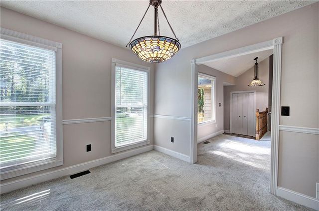 1032 Summer Place NW, Acworth, GA 30102