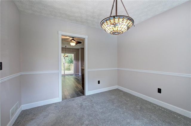 1032 Summer Place NW, Acworth, GA 30102