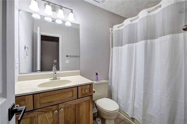 1032 Summer Place NW, Acworth, GA 30102