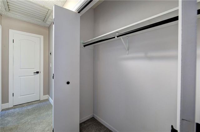 1032 Summer Place NW, Acworth, GA 30102