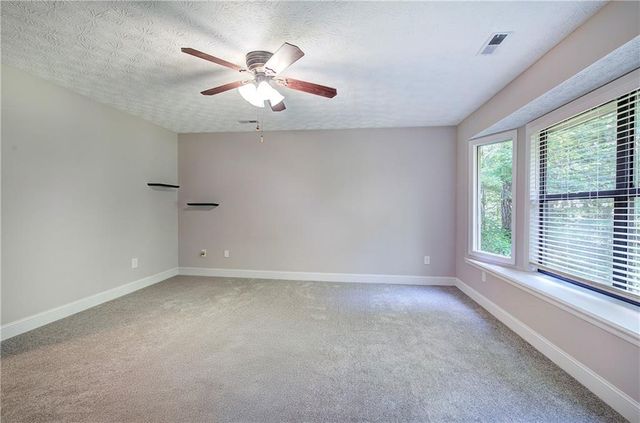 1032 Summer Place NW, Acworth, GA 30102