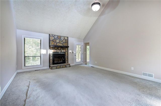 1032 Summer Place NW, Acworth, GA 30102