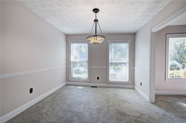 1032 Summer Place NW, Acworth, GA 30102
