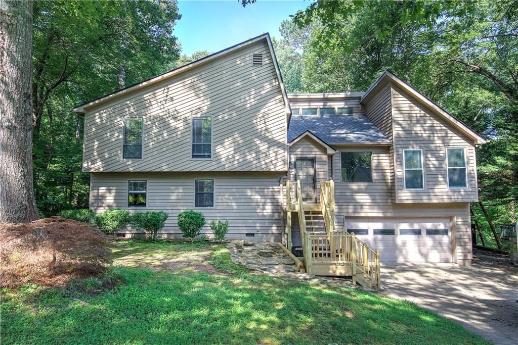 1032 Summer Place NW, Acworth, GA 30102