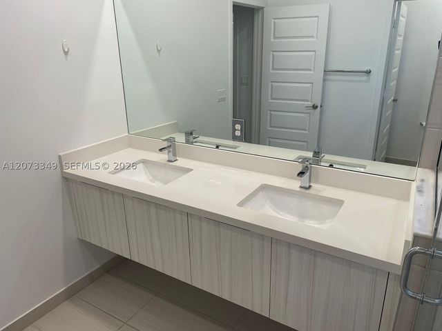 10445 NW 81st Ter 10445, Doral, FL 33178