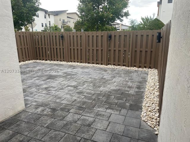 10445 NW 81st Ter 10445, Doral, FL 33178