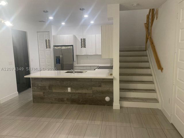 10445 NW 81st Ter 10445, Doral, FL 33178