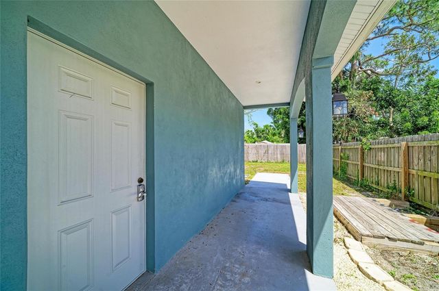 1609 17TH STREET W, Bradenton, FL 34205