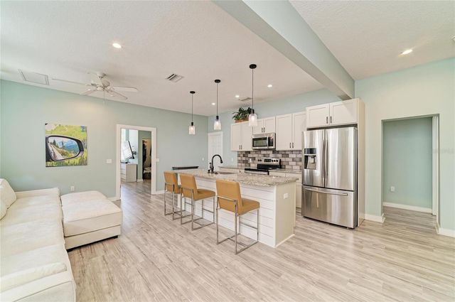 1609 17TH STREET W, Bradenton, FL 34205