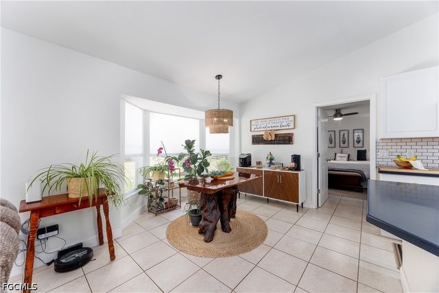 2118 Moore AVE, Alva, FL 33920