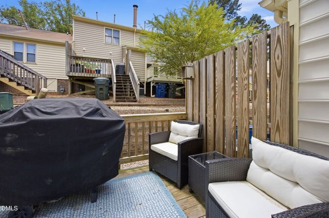 6562 English Oaks Drive, Raleigh, NC 27615