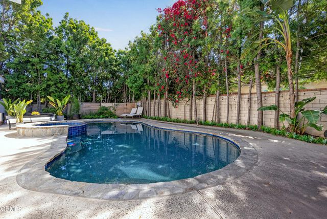 367 S Oak Avenue, Pasadena, CA 91107