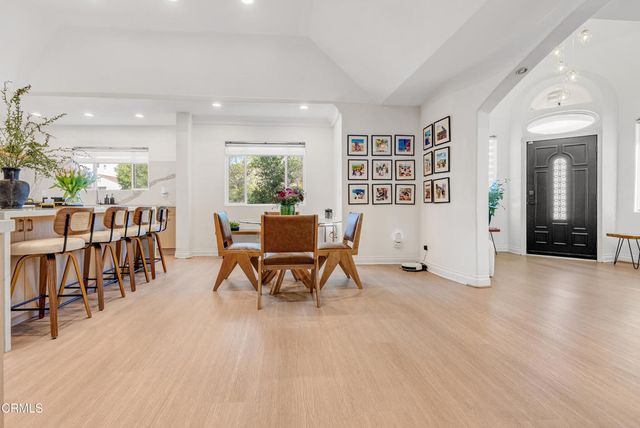 367 S Oak Avenue, Pasadena, CA 91107