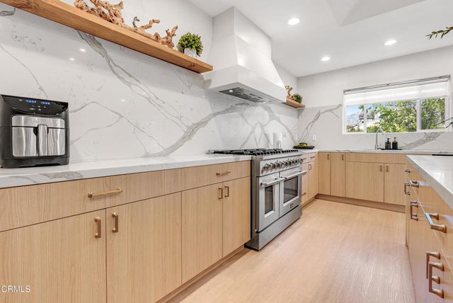 367 S Oak Avenue, Pasadena, CA 91107