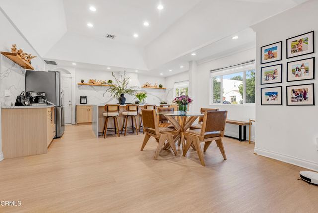 367 S Oak Avenue, Pasadena, CA 91107
